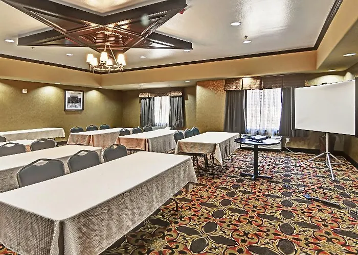Comfort Worth 4* Fort Worth
