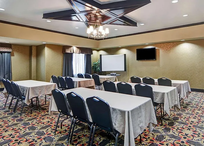 Comfort Worth 4* Fort Worth