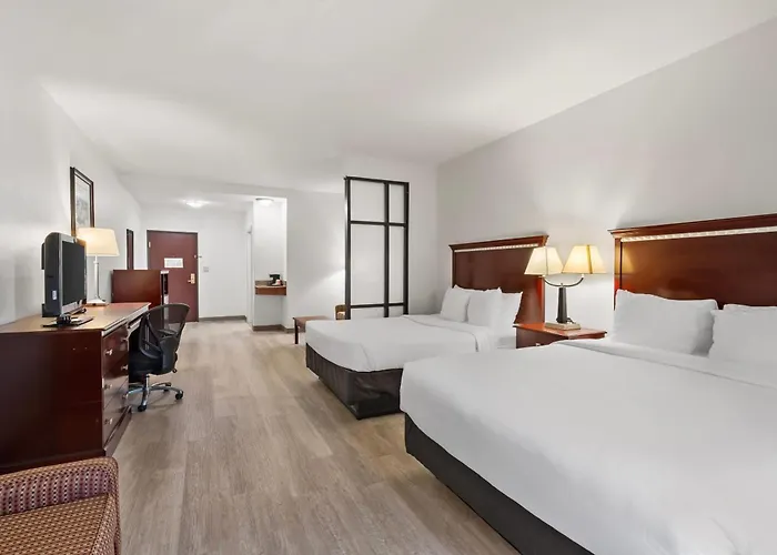 Comfort Worth 4* Fort Worth