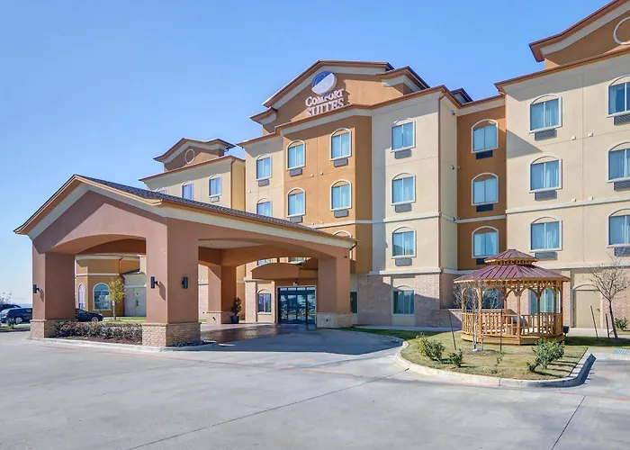 Comfort Worth Hotel