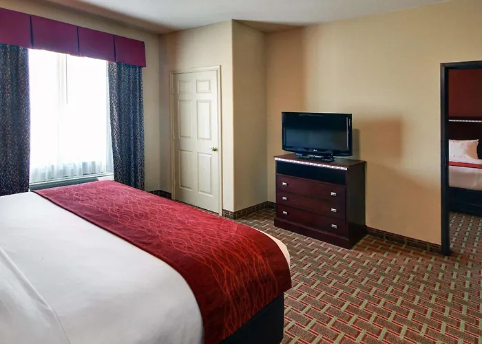Comfort Worth Hotel 4*