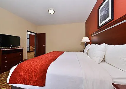Comfort Worth Hotel 4*